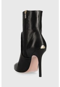 Liu Jo botki skórzane MARILYN 123 damskie kolor czarny na szpilce SXX669P006222222. Kolor: czarny. Materiał: skóra. Obcas: na szpilce. Wysokość obcasa: średni #3