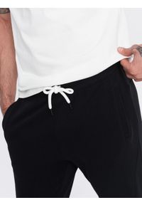 Ombre Clothing - Męskie spodnie dresowe typu jogger - czarne V5 OM-PABS-0173 - XXL. Okazja: na co dzień. Kolor: czarny. Materiał: dresówka. Wzór: aplikacja. Styl: casual #5