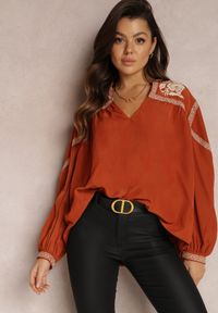 Renee - Pomarańczowa Bluzka z Bufiastym Rękawem i Kwiatowym Haftem Oluze. Okazja: na co dzień. Kolor: pomarańczowy. Materiał: jeans. Wzór: haft, kwiaty. Styl: casual, elegancki