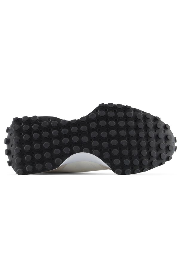 Buty damskie New Balance W3271UO – beżowe. Okazja: na co dzień. Kolor: beżowy. Materiał: dresówka, zamsz, guma. Szerokość cholewki: normalna. Sezon: wiosna