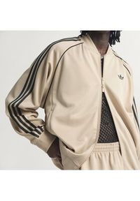 Adidas - adidas Bluza adicolor SST Classic KC8524 Beżowy Loose Fit. Kolor: beżowy. Materiał: bawełna #5