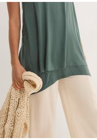 bonprix - Długi top dwuwarstwowy z mieszanki wiskozy. Typ kołnierza: dekolt w serek. Kolor: zielony. Materiał: wiskoza. Długość: długie #3