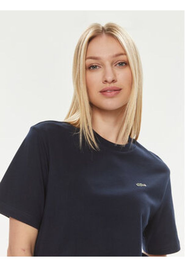 Lacoste T-Shirt TF7215 Granatowy Loose Fit. Kolor: niebieski. Materiał: bawełna