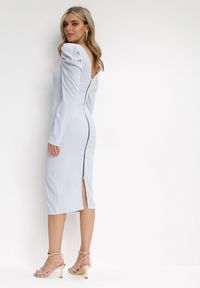 Born2be - Niebieska Sukienka Taliowana z Bufiastym Rękawem Omono. Kolor: niebieski. Długość: midi #3