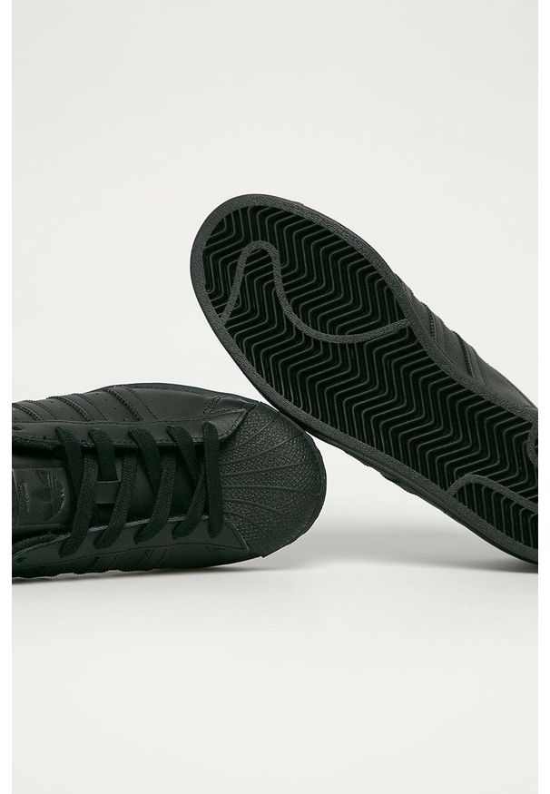 adidas Originals - Buty skórzane Superstar. Nosek buta: okrągły. Zapięcie: sznurówki. Kolor: czarny. Materiał: skóra. Model: Adidas Superstar