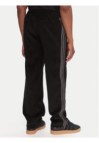 Adidas - adidas Spodnie dresowe Corduroy JX3107 Czarny Regular Fit. Kolor: czarny. Materiał: sztruks, bawełna #2