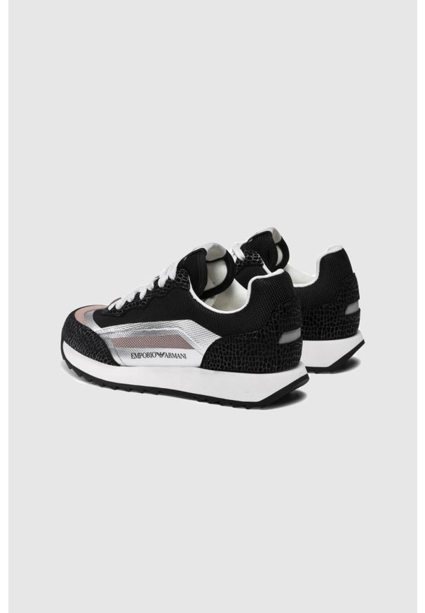 Emporio Armani - EMPORIO ARMANI Czarne sneakersy damskie ze srebrnymi elementami. Kolor: czarny. Materiał: zamsz, materiał, skóra. Szerokość cholewki: normalna