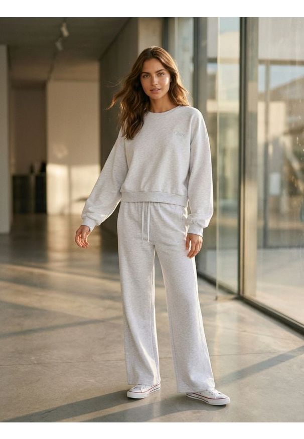 Sinsay - Spodnie dresowe wide leg - Inny. Materiał: dresówka