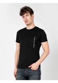 Diesel T-Shirt "T-Rubin" | 00SASJ-0AAXJ-900 | Mężczyzna | Czarny. Okazja: na co dzień. Kolor: czarny. Materiał: bawełna. Styl: casual