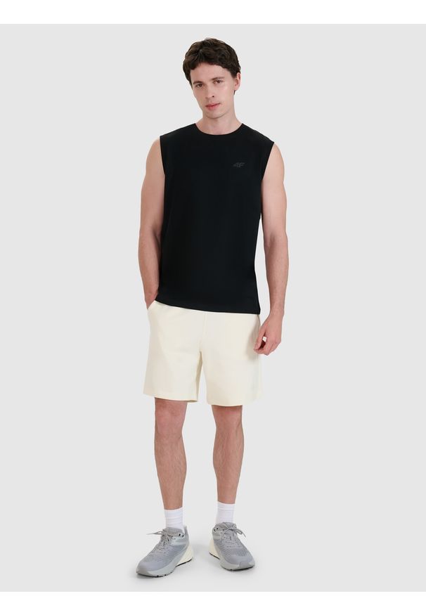 4f - 4F Tank top regular gładki męski - czarny S. Kolor: czarny. Materiał: bawełna, dzianina, jersey. Długość rękawa: na ramiączkach. Wzór: gładki