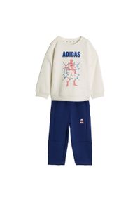 Spodnie Dresowe Adidas Marvel Spider-Man. Okazja: na co dzień, na uczelnię. Kolor: niebieski, biały, wielokolorowy. Materiał: dresówka. Wzór: motyw z bajki. Styl: casual, klasyczny, sportowy #1