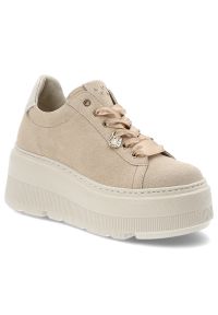 Beżowe Sneakersy Karino Modne Obuwie Damskie Na Platformie. Kolor: beżowy. Materiał: satyna, welur. Wzór: aplikacja. Obcas: na platformie