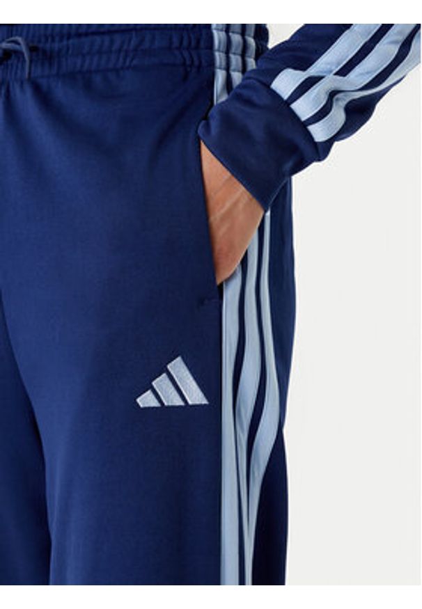 Adidas - adidas Dres Teamsport JD2673 Granatowy Regular Fit. Kolor: niebieski. Materiał: bawełna