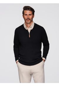 Ombre Clothing - Męski sweter z wiskozą i rozpinanym dekoltem – czarny V2 - Rozmiar: XL. Typ kołnierza: kołnierzyk stójkowy. Kolor: czarny. Materiał: wiskoza. Wzór: aplikacja, gładki, ze splotem. Styl: elegancki