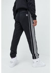 adidas Originals spodnie dresowe bawełniane męskie kolor czarny gładkie. Kolor: czarny. Materiał: bawełna, dresówka. Wzór: gładki #4