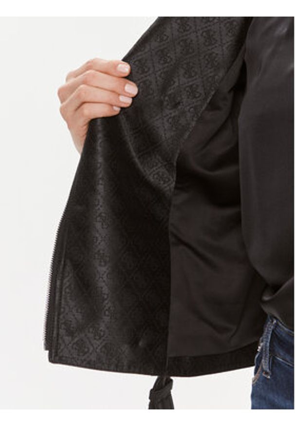Guess Kurtka z imitacji skóry Olivia Moto Jacket W3YL25 WFIR2 Czarny Regular Fit. Kolor: czarny. Materiał: syntetyk