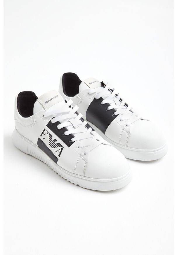 Emporio Armani - SNEAKERSY EMPORIO ARMANI. Materiał: skóra, materiał. Wzór: gładki, aplikacja