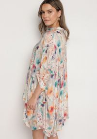 Born2be - Beżowa Koszula z Bawełną w Kwiaty Linovianna. Okazja: na co dzień. Kolor: beżowy. Materiał: bawełna. Wzór: kwiaty. Styl: elegancki, casual #4
