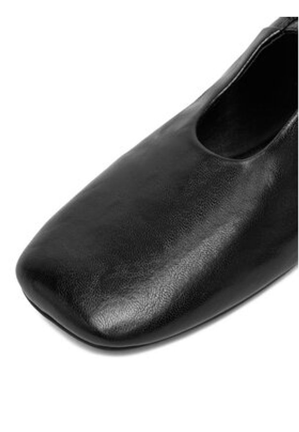 Gino Rossi Baleriny EO-ELSA-V2080 Czarny. Kolor: czarny. Materiał: skóra