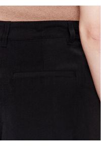 DKNY Szorty materiałowe P3BNTR11 Czarny Regular Fit. Kolor: czarny. Materiał: wiskoza #3