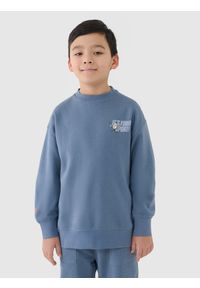 4f - 4F Bluza dresowa nierozpinana bez kaptura chłopięca - granatowa 152 (11-12 lat). Okazja: na co dzień. Typ kołnierza: bez kaptura. Kolor: niebieski. Materiał: dresówka. Wzór: ze splotem, nadruk, napisy, gładki. Sezon: lato. Styl: sportowy, klasyczny, casual #1