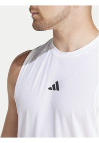 Adidas - adidas Koszulka techniczna Designed for Training IS3795 Biały Regular Fit. Kolor: biały. Materiał: syntetyk #7