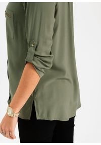 bonprix - Bluzka tunikowa z lejącej wiskozy. Kolor: zielony. Materiał: wiskoza. Styl: elegancki #2