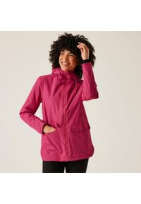 Kurtka turystyczna damska Regatta Broadia parka przeciwdeszczowa. Kolor: różowy. Sport: turystyka piesza #1