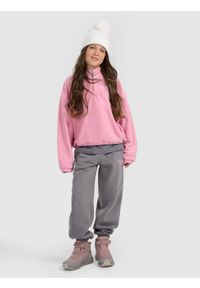 4f - 4F Polar oversize ze stójką dziewczęcy - różowy 152 (11-12 lat). Typ kołnierza: kołnierzyk stójkowy. Kolor: różowy. Materiał: polar. Sezon: lato. Sport: turystyka piesza #2