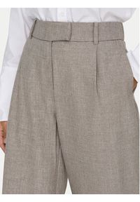 only - ONLY Spodnie materiałowe Linda 15336761 Beżowy Straight Fit. Kolor: beżowy. Materiał: syntetyk