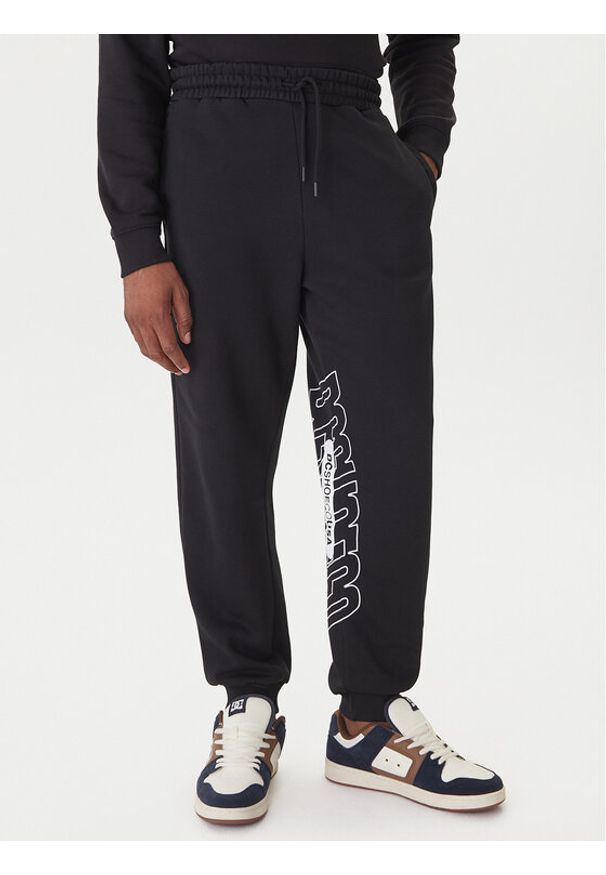 DC Spodnie dresowe EDYFB03093 Czarny Regular Fit. Kolor: czarny. Materiał: bawełna