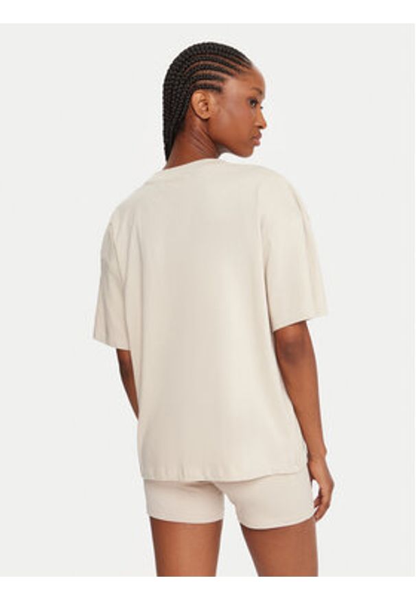 Reebok T-Shirt RK25315CCW Beżowy Regular Fit. Kolor: beżowy. Materiał: bawełna