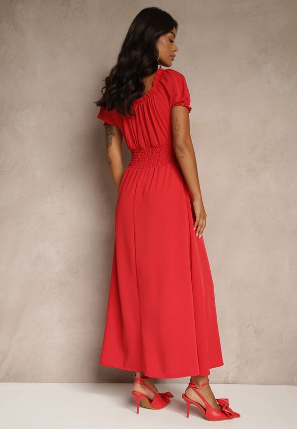 Renee - Czerwona Sukienka z Bufiastymi Rękawami Dolirrea. Okazja: na co dzień. Kolor: czerwony. Typ sukienki: proste. Styl: klasyczny, casual, elegancki