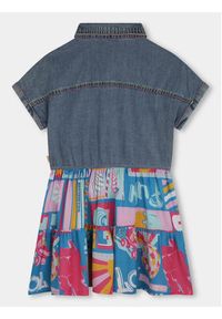 Billieblush Sukienka jeansowa U20181 Kolorowy Regular Fit. Materiał: bawełna. Wzór: kolorowy #3