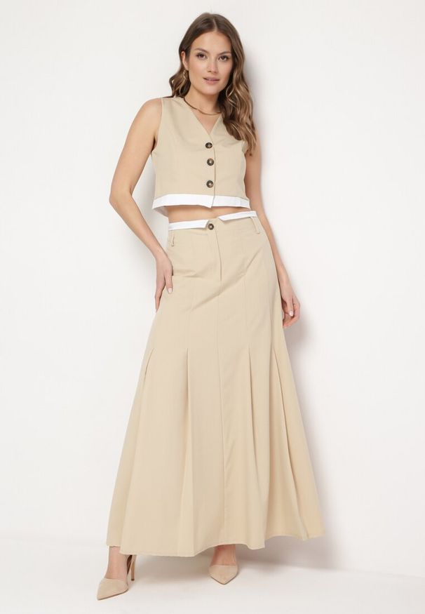 Born2be - Beżowa Spódnica Maxi Rozkloszowana w Garniturowym Stylu Araxna. Okazja: na co dzień. Kolor: beżowy. Styl: casual