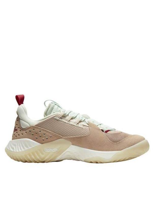 Buty do chodzenia męskie Nike Delta. Zapięcie: sznurówki. Kolor: wielokolorowy, beżowy. Materiał: materiał. Szerokość cholewki: normalna. Sport: turystyka piesza