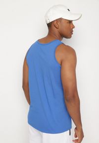 Born2be - Niebieska Klasyczna Bawełniana Koszulka Zivea. Okazja: na co dzień. Kolor: niebieski. Materiał: bawełna. Wzór: aplikacja. Styl: klasyczny #6