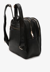 Renee - Czarny Plecak w Miejskim Stylu z Regulowanymi Szelkami Armanette. Kolor: czarny. Styl: casual
