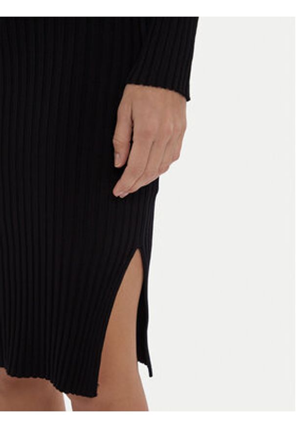 Morgan Sukienka dzianinowa 252-RMAN Czarny Slim Fit. Kolor: czarny. Materiał: wiskoza