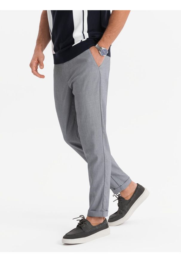 Ombre Clothing - Spodnie męskie chino REGULAR FIT z gumką w pasie – szare V2 - Rozmiar: XXL. Okazja: na co dzień. Kolor: szary. Materiał: guma, wiskoza, tkanina, poliester, materiał, bawełna. Styl: casual, elegancki