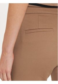 Sisley Spodnie materiałowe 45G2LE02X Brązowy Slim Fit. Kolor: brązowy. Materiał: bawełna #3