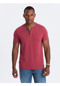 Ombre Clothing - T-shirt męski z okrągłym rozpinanym dekoltem henley – czerwony V1. Okazja: na co dzień. Typ kołnierza: typu henley. Kolor: czerwony. Materiał: poliester, bawełna. Styl: casual #7