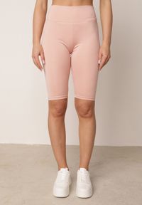 Born2be - Różowe Szorty Kolarki z Wysokim Stanem i Modelującym Pasem Toadgrass. Stan: podwyższony. Kolor: różowy. Styl: elegancki #5