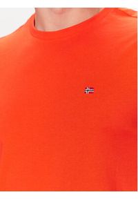 Napapijri T-Shirt Salis NP0A4H8D Czerwony Regular Fit. Kolor: czerwony. Materiał: bawełna