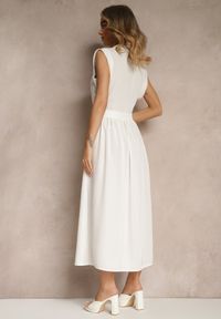 Renee - Biała Sukienka z Paskiem Koszulowa o Rozkloszowanym Fasonie Mavoselle. Okazja: na co dzień. Kolor: biały. Materiał: jeans. Typ sukienki: koszulowe. Styl: elegancki, casual #3