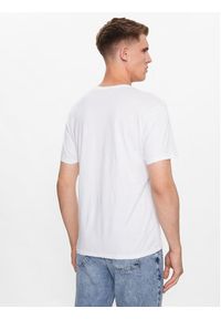 Guess T-Shirt M3YI60 K9RM1 Biały Slim Fit. Kolor: biały. Materiał: bawełna