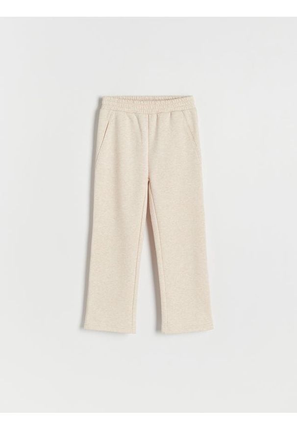 Reserved - Spodnie dresowe - beżowy. Kolor: beżowy. Materiał: dresówka