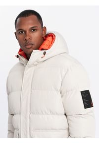Ombre Clothing - Sportowa ciepła kurtka męska z podwójnym kapturem – jasny beżowy V1 - Rozmiar: XL. Kolor: szary. Materiał: syntetyk, tkanina, poliester, materiał. Długość: długie. Wzór: aplikacja, nadruk, napisy. Styl: sportowy #7