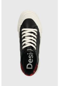 Desigual sneakersy kolor czarny 23WSKP11.2000. Nosek buta: okrągły. Zapięcie: sznurówki. Kolor: czarny. Materiał: włókno, materiał #3