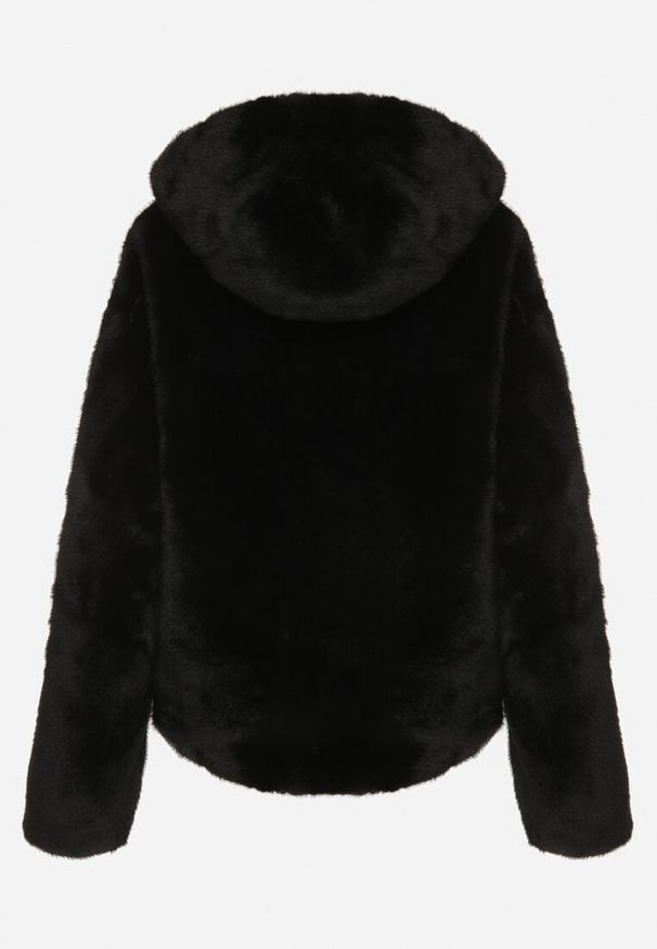 Born2be - Czarna Kurtka Futrzana z Nieodpinanym Kapturem Lanasia. Okazja: na co dzień. Kolor: czarny. Materiał: futro. Styl: casual, elegancki